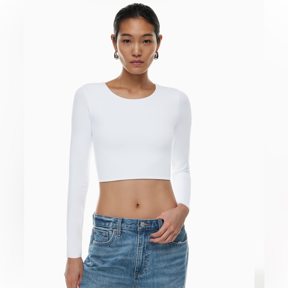Aritzia‎ Babaton Contour Crew Cropped Long Sleeve Top White Size Small